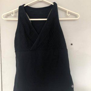 Lululemon athletic top